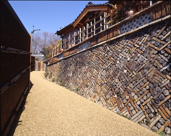 瀬戸やきもの風景の写真